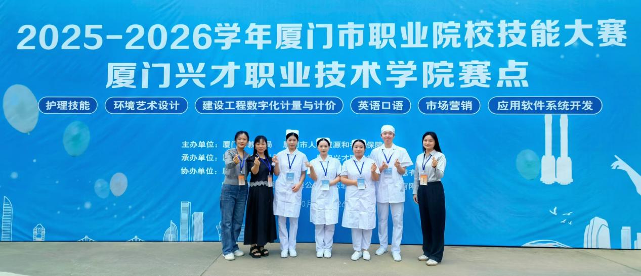 42f0904a7aa048bb3f798a14de7ec7a0